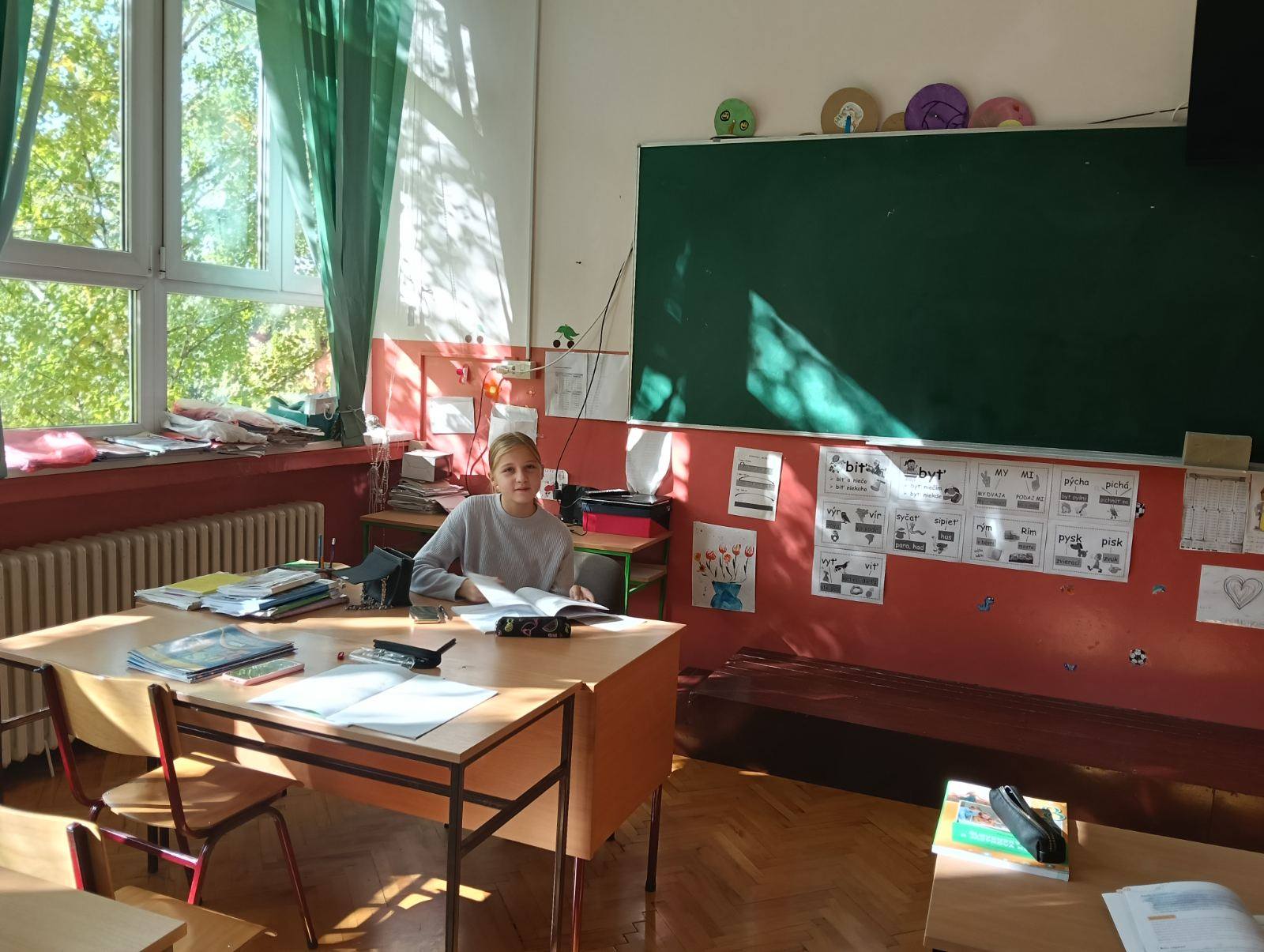 Výmena úloh – žiaci zamestnanci na škole